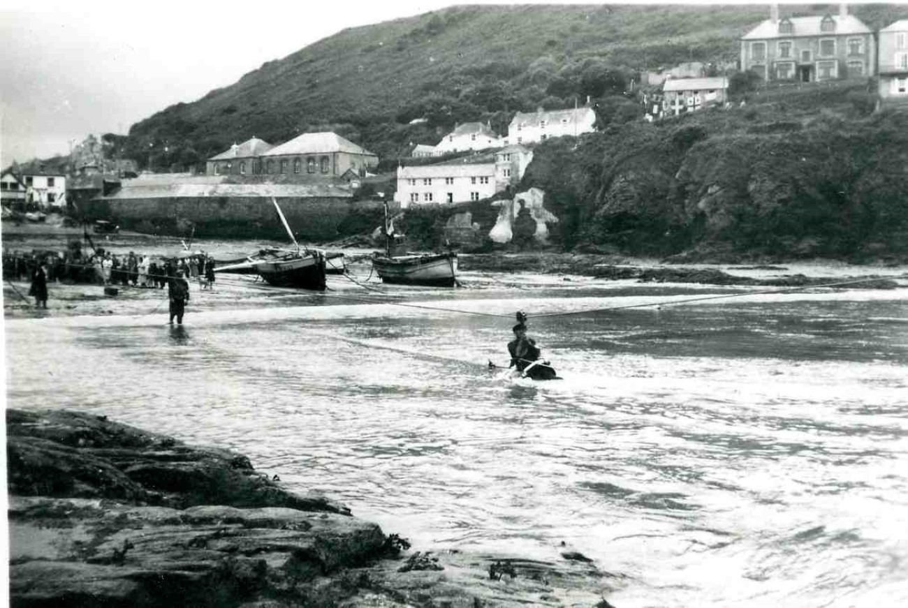 Auxiliary Coastguard exercise at Port Isaac