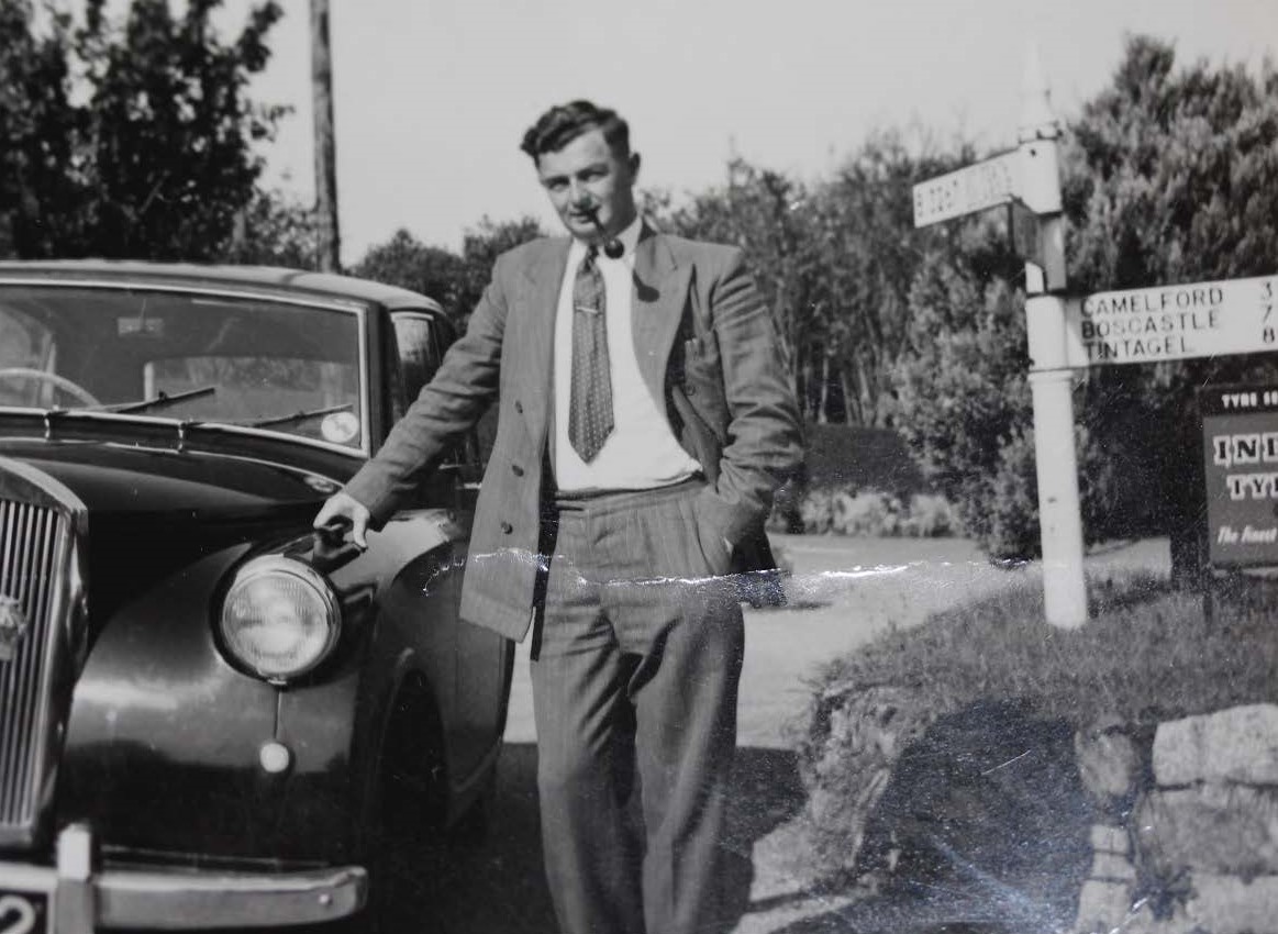 Bill Oliver with his Sunbeam Rapier, 1952