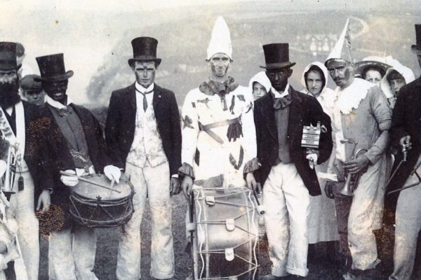 Early 1900s Carnival entry