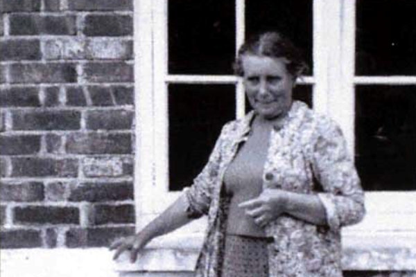 Evacuee's Tale: Rosina Ashton