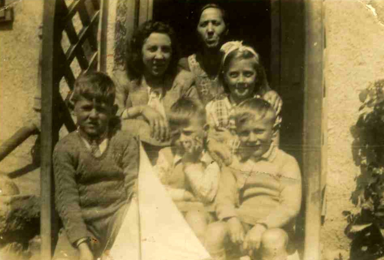 Evacuees in Port Isaac