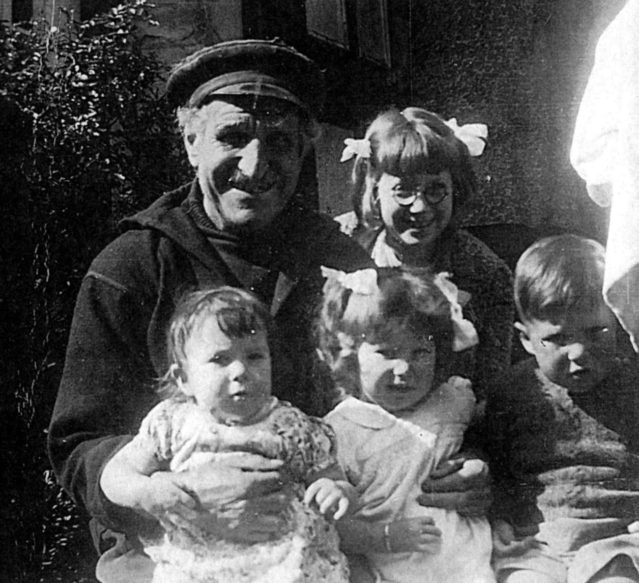 Evacuees in Port Isaac