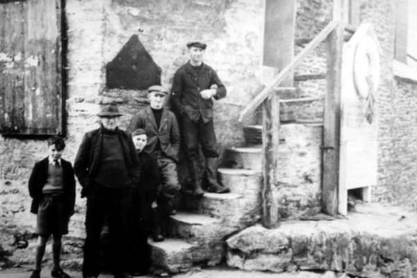 On the Pawlyn steps, c1955