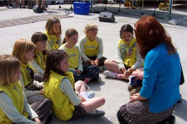 Port Isaac Brownies and Rainbows, 2009