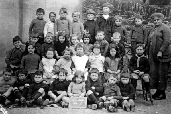 Port Isaac School - Class 2 - October 1930