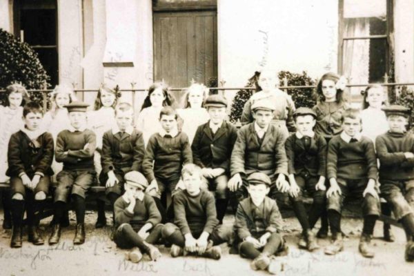 Port Isaac School date & names unknown