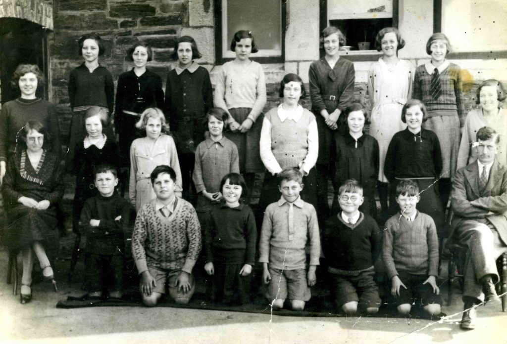 Port Isaac School date & names unknown