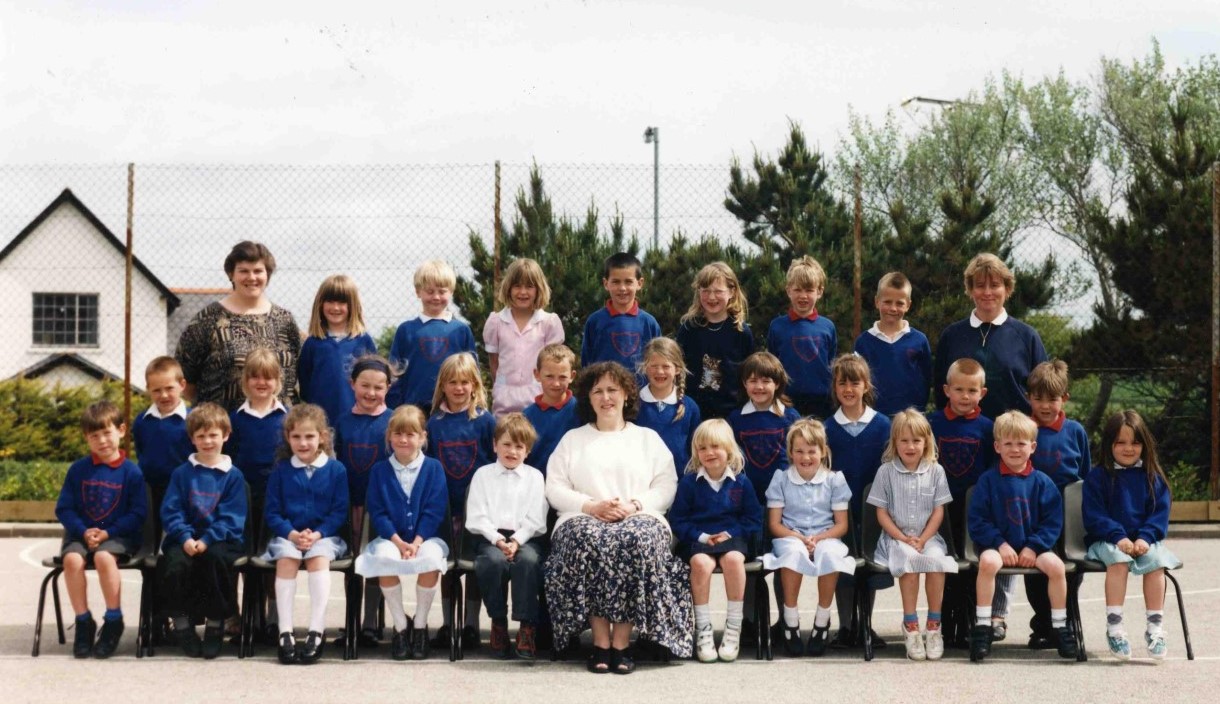 Port Isaac School infants, 1995