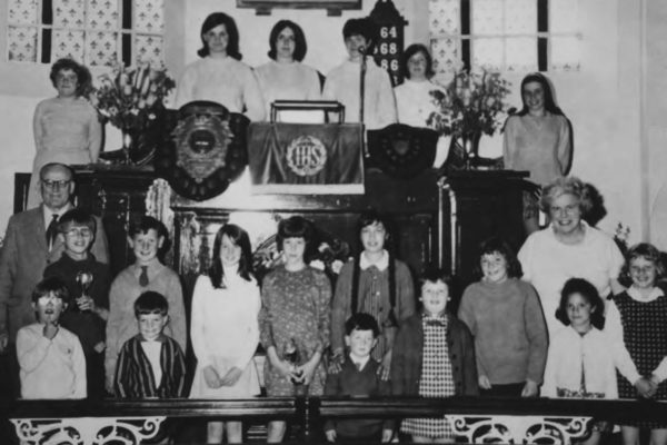 Roscarrock Chapel Sunday School after winning the Circuit Festival 1969