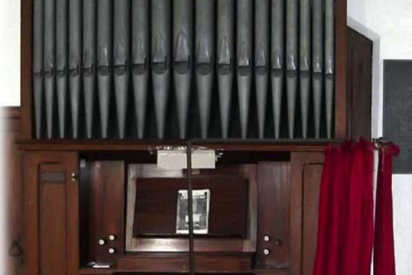 St Peter's Memorial Organ