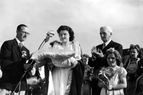 The First Port Isaac Carnival Queen