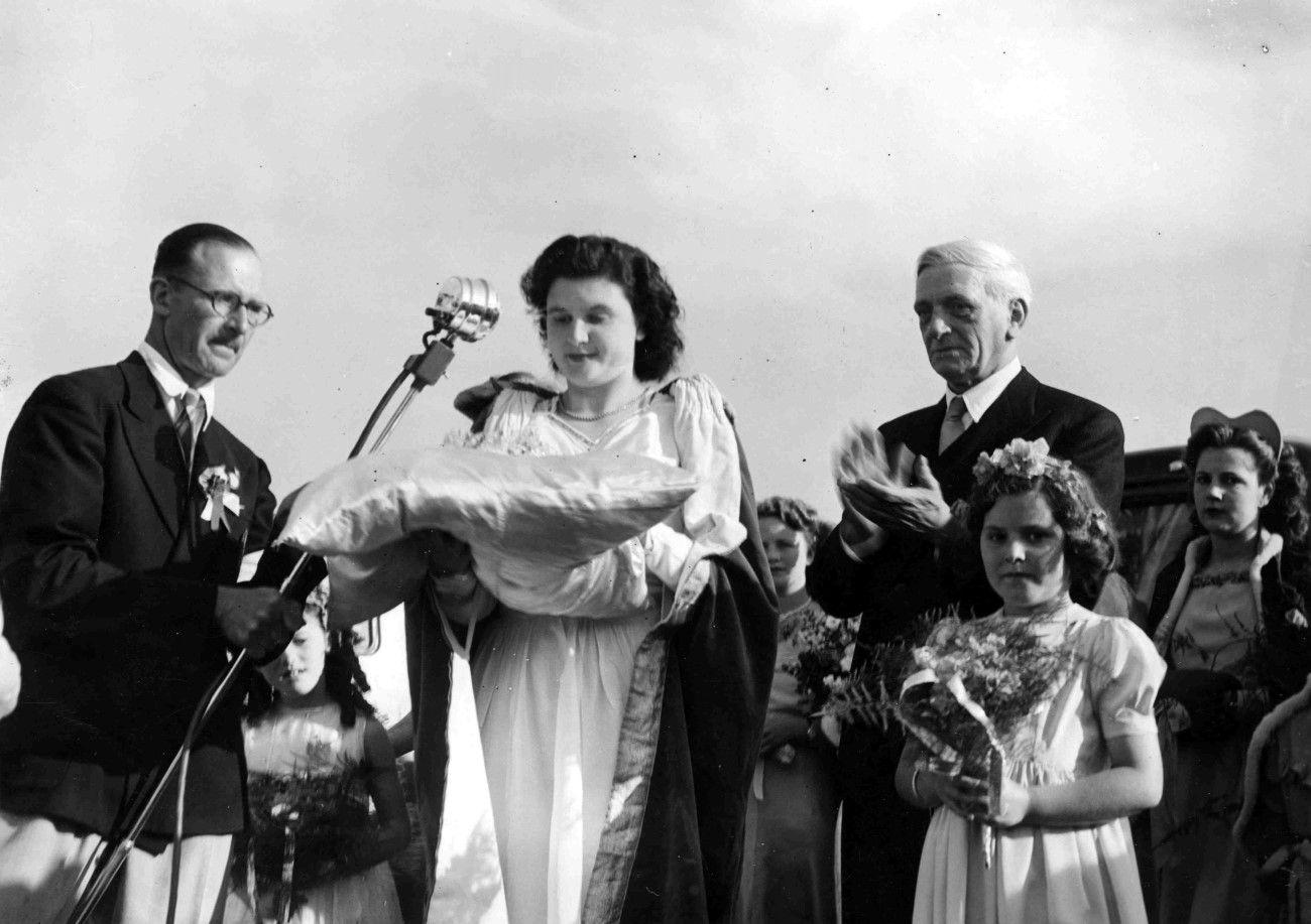 The First Port Isaac Carnival Queen