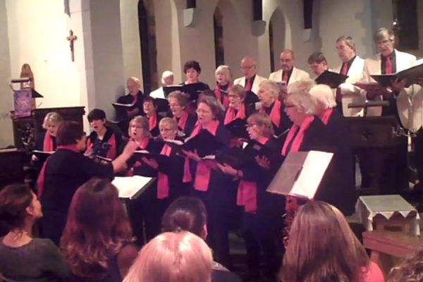 Port Isaac Chorale 'Love came down at Christmas'