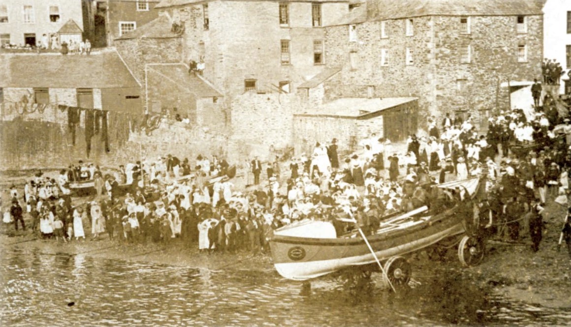 A Port Isaac Lifeboat launch