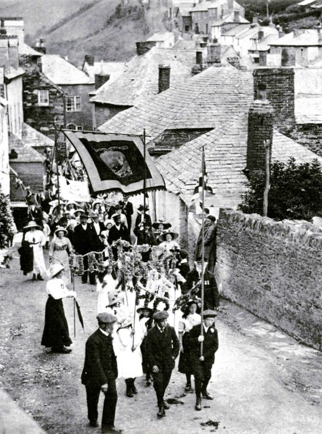 Band of Hope parade up Fore Street, c1930