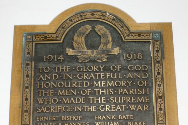 Bronze memorial remembers those who lost their lives in the First World War