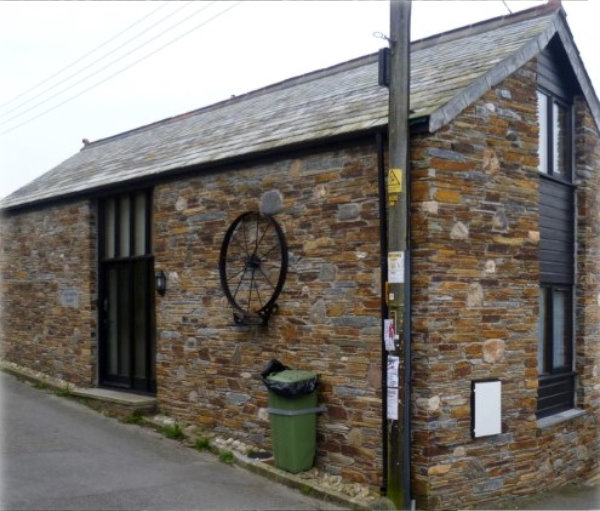 Joe Saundry's Barn, Trewetha Lane