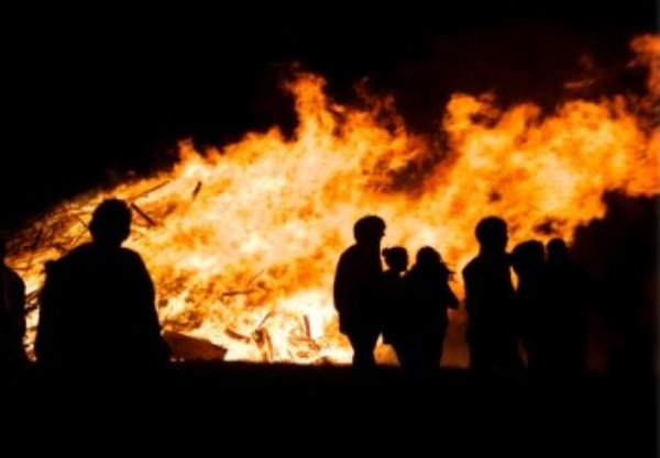 The Jubilee Bonfire on Lobber - June 2012